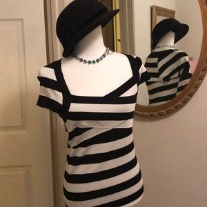 White House Black Market Tops - White House Black Market Top White House Black Market Tops - White House Black Market Top